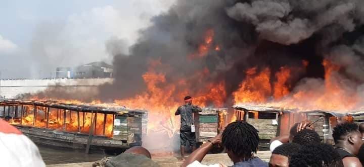 Pregnant lady, others feared dead as fire guts jetty in Rivers
