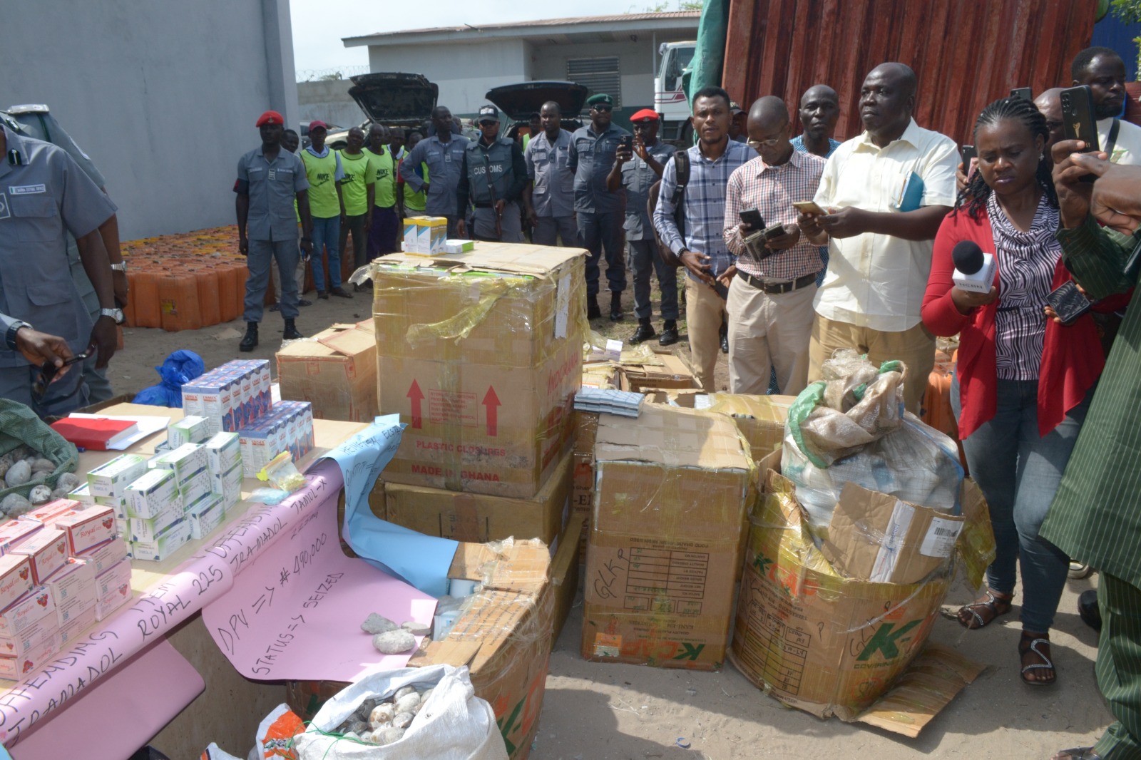 Seme Customs set to surpass revenue target, hits N1.904bn in 9months