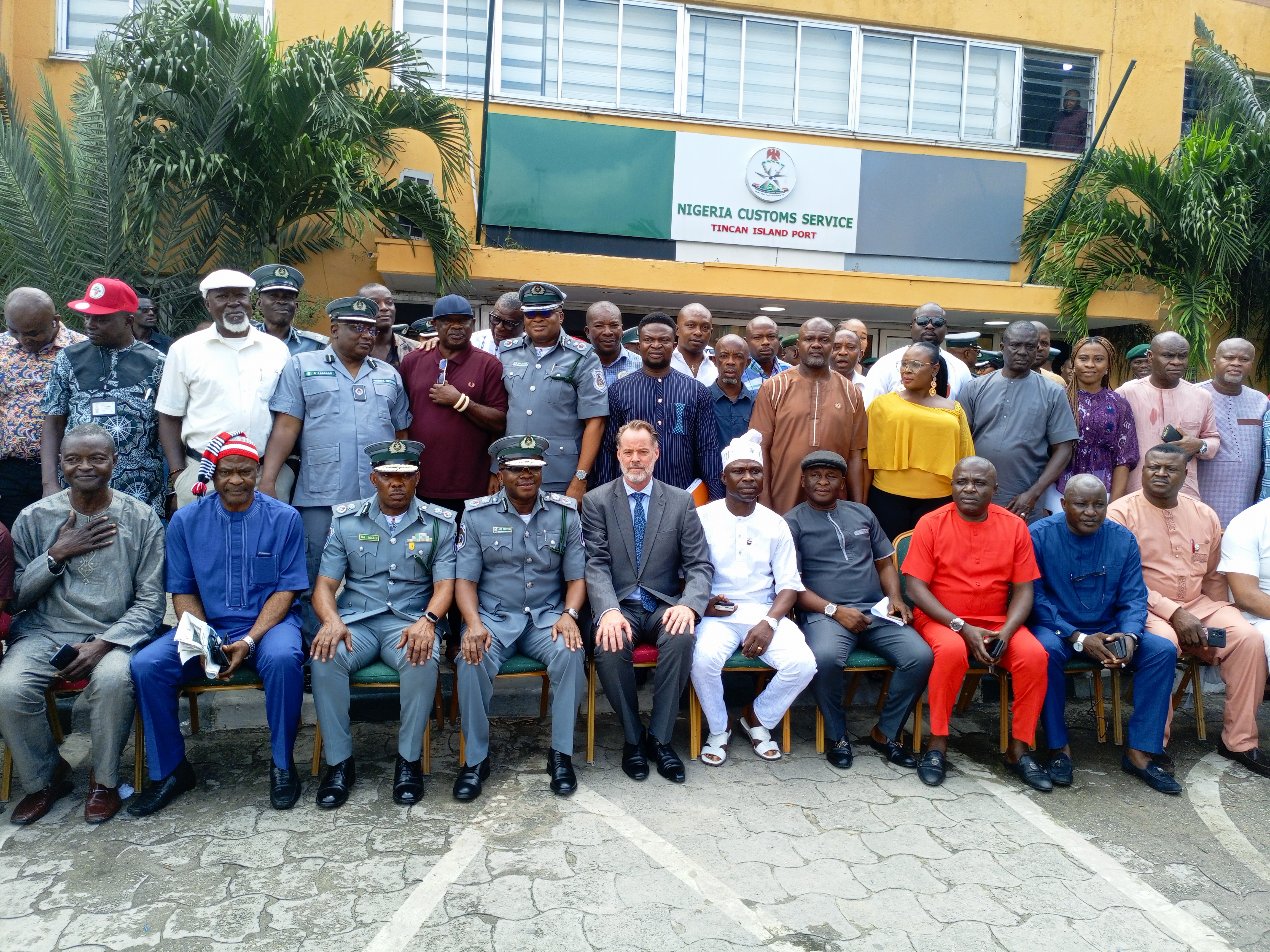 Nnadi takes over as 20th Tin Can Customs Controller as Oloyede bows out