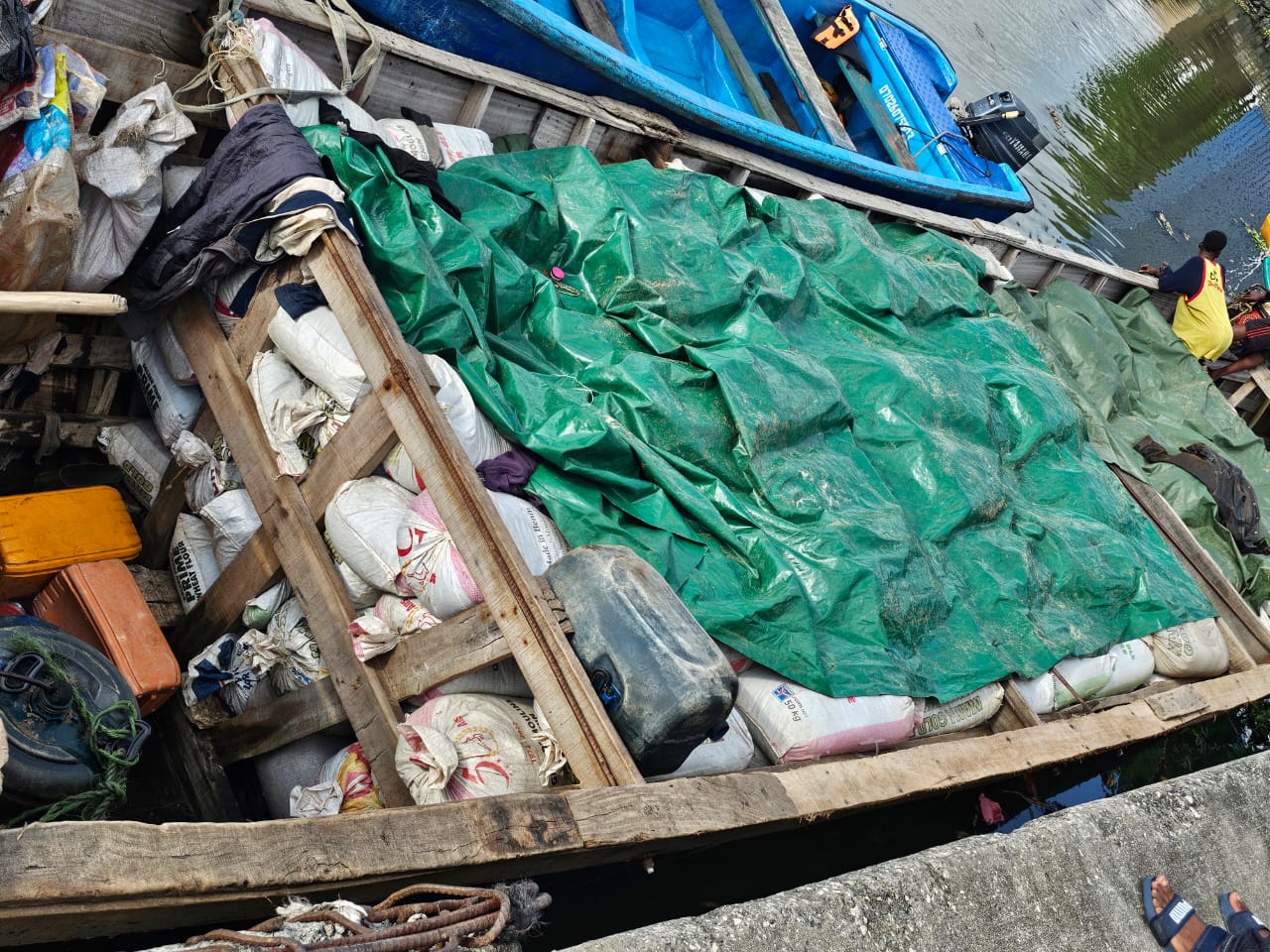 Navy hands over 150 bags of seized rice to Customs