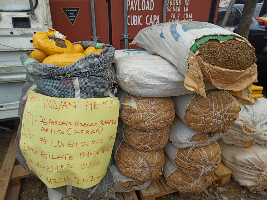 Customs FOU 'A' seizes N2.8bn goods, arrests 29 suspects in Q1