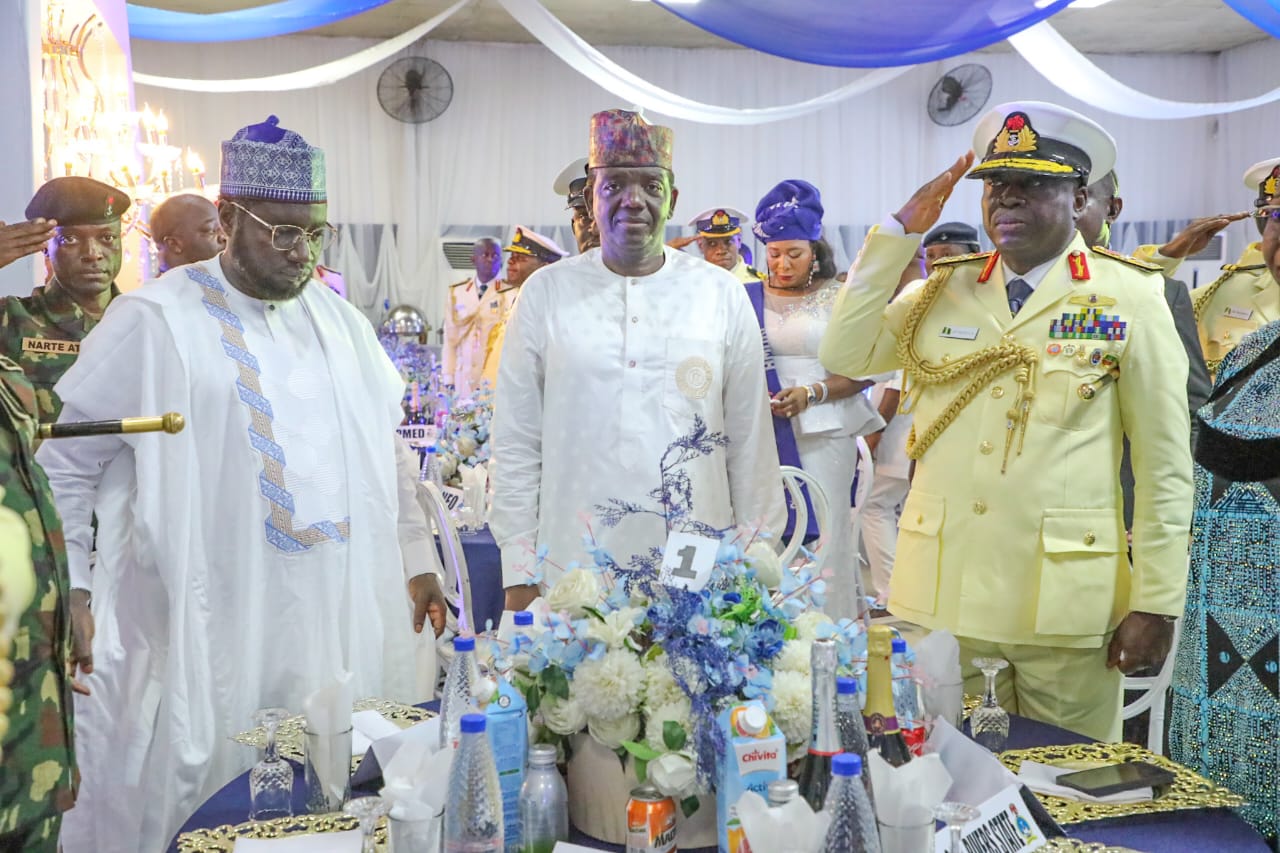 Navy training school graduates 1,486 new recruits