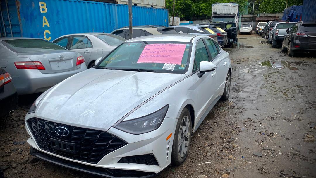 Customs FOU 'A' intensifies crack down on smugglers in South West, seizes N1.18bn contraband, arrests four suspects